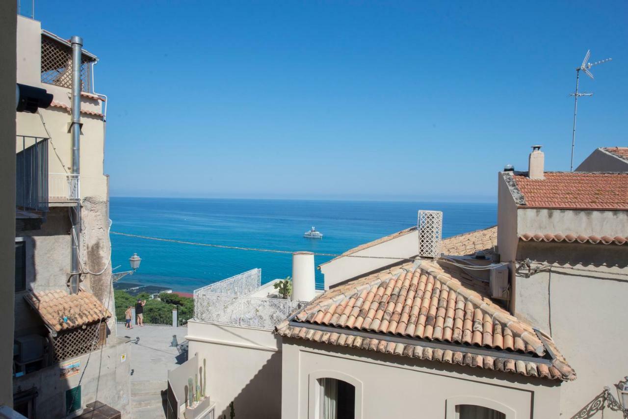 Casa Di Fabio Leilighet Tropea Eksteriør bilde